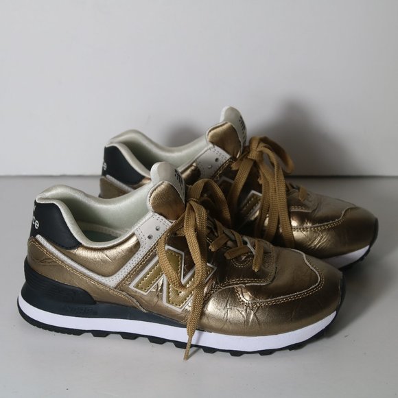 Balance 574 Black Gold Womens Sneakers 